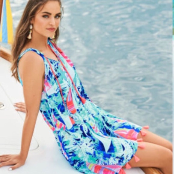 Lilly Pulitzer Dresses & Skirts - Lilly Pulitzer Roxi dress!